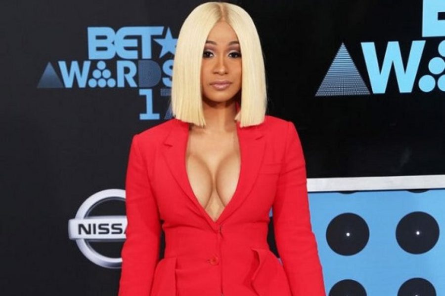 Fashion: Red Carpet Pics from The BET Awards 2017!